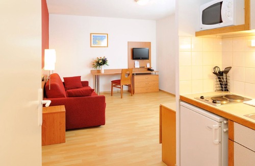 Secteur 1 House | Séjours & Affaires Grenoble Marie Curie