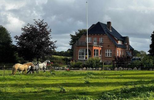 Rodekro Bed & Breakfast | Søstgård B&B