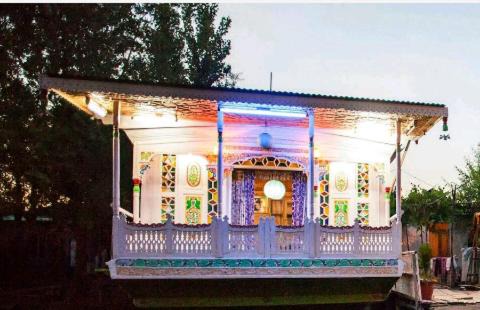 Dal Lake Boat Rental | S Group Of Houseboat