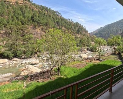 Rajgarhi Hotel | S R hotel