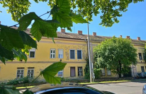 Pecs Apartment | S36 Apartman