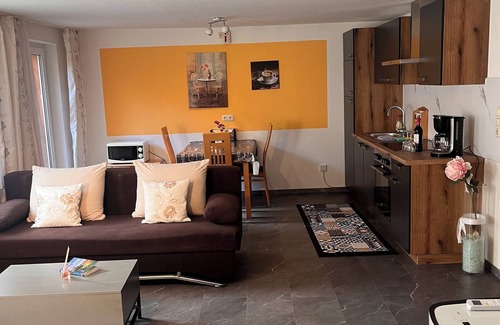 Bayreuth Apartment | S4 Center Whg Bayreuth top location to the red main center, balcony, climate