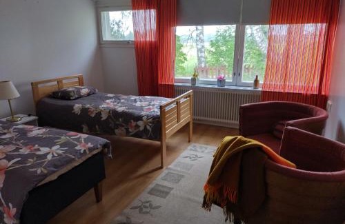 Hameenlinna Hotel | Saarnimaja