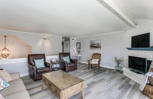 Treehouse House | Sabine Dream - Treehouse Complex 3B Townhome