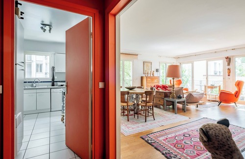 Passy Apartment | Safari Glade, by Veeve