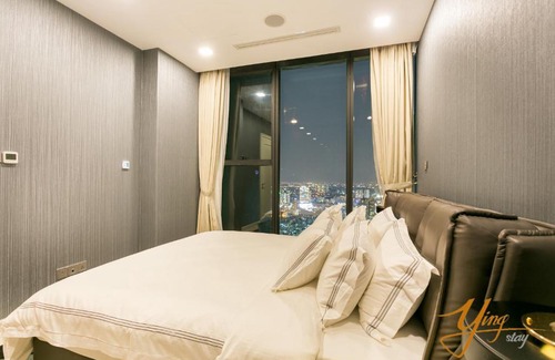 Bach Dang Riverside Apartment | Saigon Home Apartment - Infinity Pool