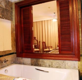 Hue City Centre Hotel | Saigon Morin Hotel