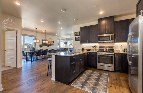 Dillon Condo | Sail Lofts by Summit County Mountain Retreats