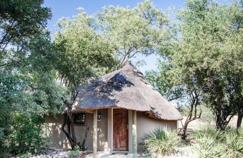Mookgopong Cabin | Sambane Game Lodge