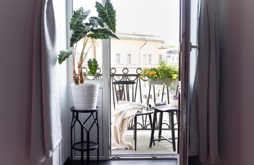 Vladimirskiy Apartment | San-Galli byApartica