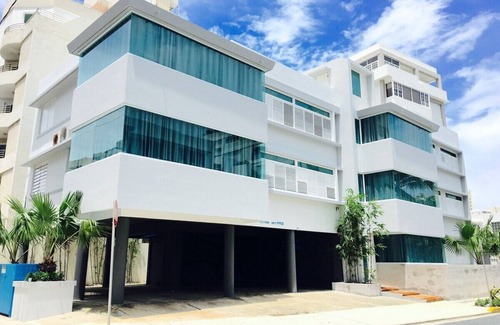 Condado Apartment | San Juan Best Location - Condado Beach - Restaurants Night life - Great full ser