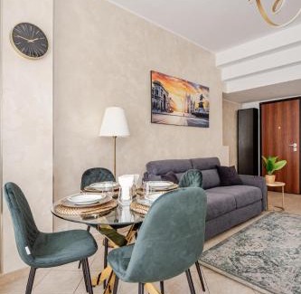 Milan Apartment | San Siro Hideaway, Garage,Metro&Wifi!
