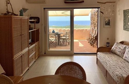 Capo Coda Cavallo Apartment | SAN TEODORO PUNTA EST STUPENDO TRILOCALE VISTA MARE