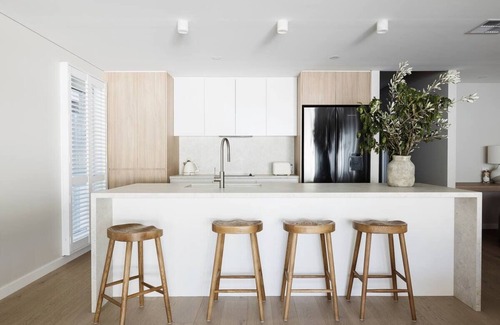 Shoal Bay House | Sand at Shoal Bay (23a)