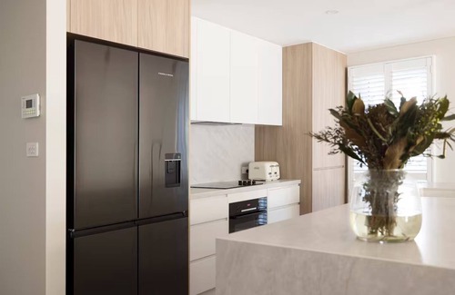 Shoal Bay House | Sand at Shoal Bay (23b)