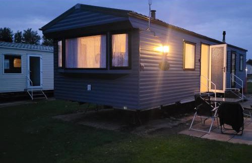 Winestead House | Sand Le Mere Caravan