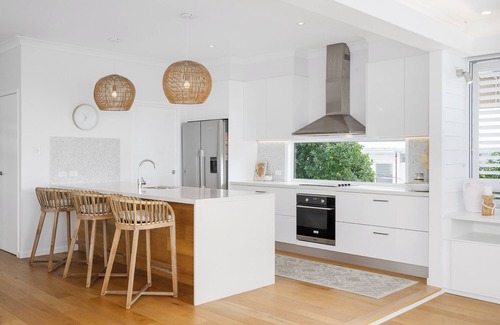 Palm Beach House | Sandbar - Beachside 4 bedroom house