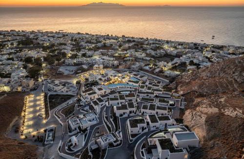 Kamari Resort | Sandblu Resort