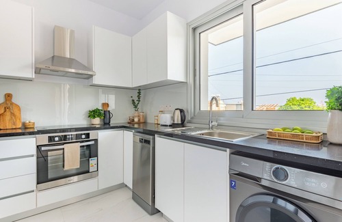 Limassol Apartment | Sanders Cruise - Bright 2-Bdr Apt with 2 Balconies