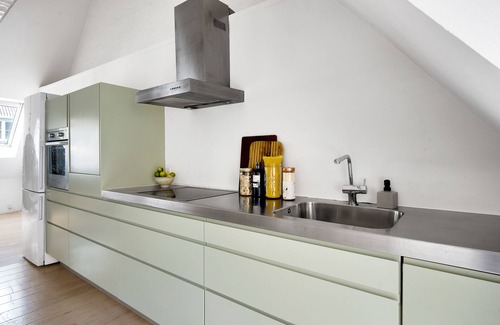 Indre By Apartment | Sanders Main - Cute 2-Bdr Apt Close to Nyhavn