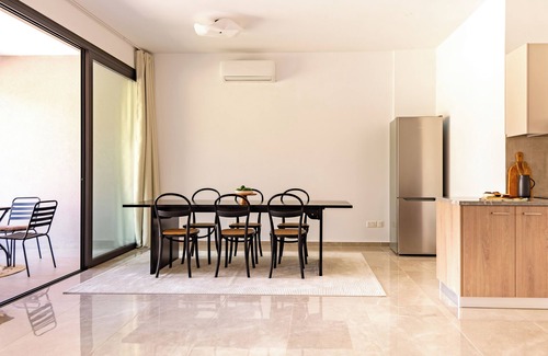 Agios Tychon Apartment | Sanders River Plaza - Neat 2-Bdr Apt with Balcony