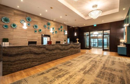 Central Hotel | Sandman Hotel Vancouver Downtown