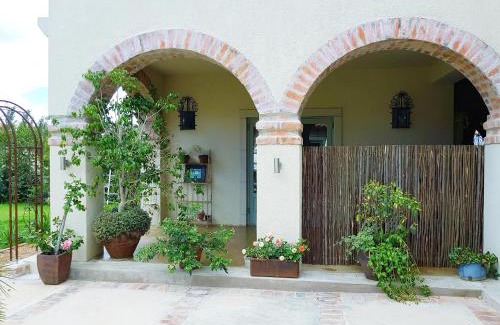 Paarl House | Sandmartins