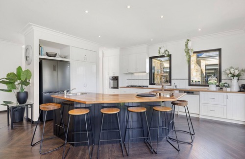 Merricks North House | Sandstone Estate - A Boutique Vineyard Retreat