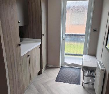 Allerthorpe Ski Chalet | Sandy Lane 20
