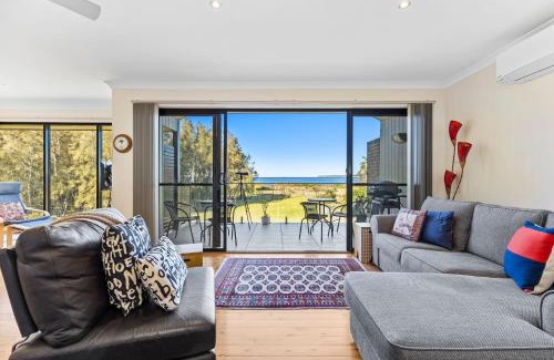 Long Beach House | Sandy Place Beach House