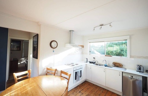 Sandy Point House | Sandy Point Holiday House
