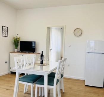 Vlasici Apartment | Sanja