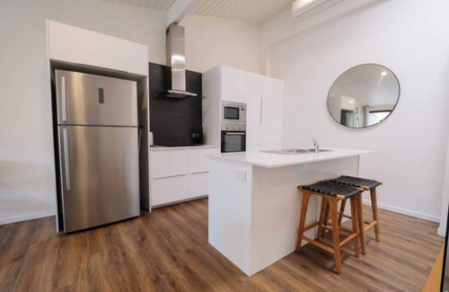 Sunshine Beach House | Santa Fe on Ferguson