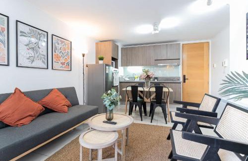 Downtown Santiago Apartment | Santa Lucia Family Fun Central Apt