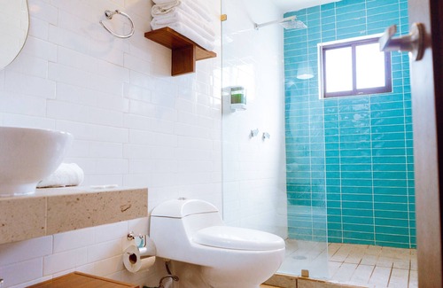 Los Ayala Hotel | Santa Martha Bungalows