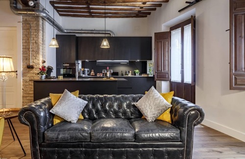 Centro - Sagrario Apartment | Santa Paula Cosy & Elegant in the heart of Granada