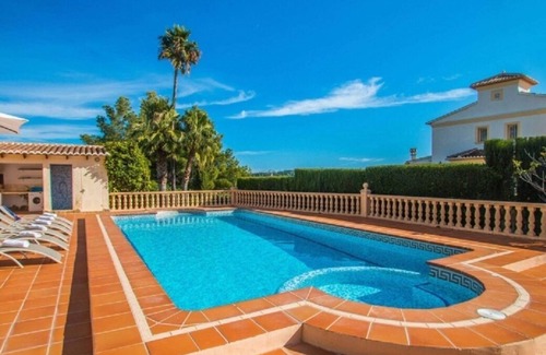 Empedrola Villa | SAONA VILLAS (OL NOANA): villa for 8 people, private swimming pool, wifi