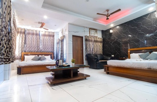 Dhunar Gaon Resort | Sapphero Chanakya Resort