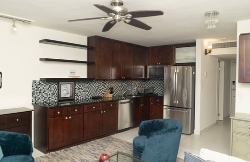 Frydendal Condo | Sapphire Beach Resort Top Floor Villa