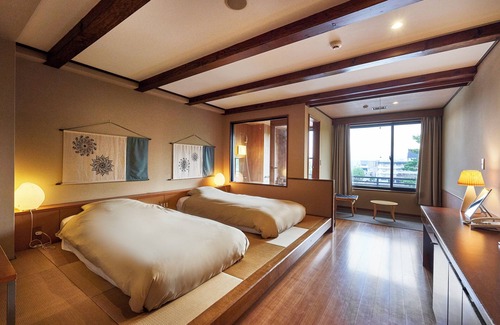 Noborioji House | Sarusawaike Yoshidaya