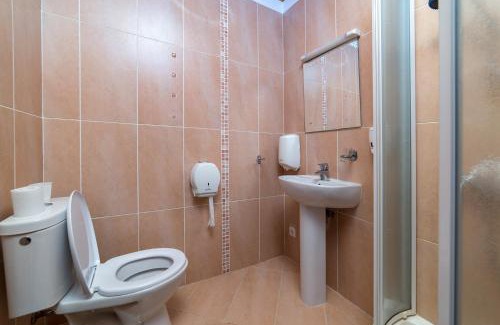 Idena House | Saules sēta