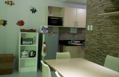 Santo Cristo Condo | Save Money 2 BR Condo Resort .Georgeous Cozy and Spacious