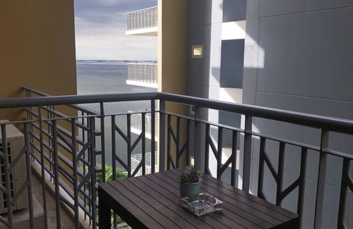 Paranaque Apartment | Savvy Suite 3BR Near Okada Manila