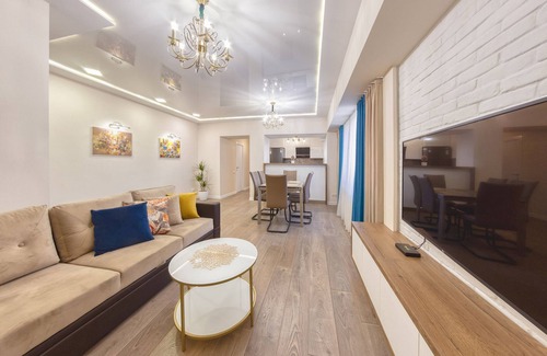Kentron Apartment | Sayat Nova 4 -Northern Avenue- -Opera House-
