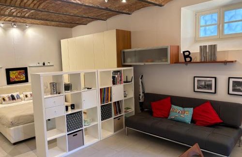 Citta Nuova-Barriera Nuova-San Vito-Citta Vecchia Apartment | Scala dei Fabbri Cozy Home