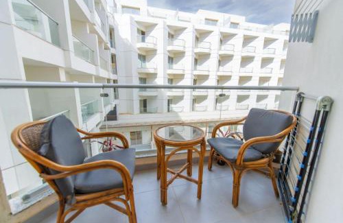 Corniche Road-Dahar Apartment | Scandic Resort Hurghada مبني سكندك رزوت الغردقة