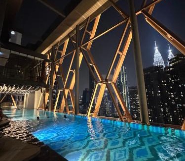 Kuala Lumpur City Centre Apartment | Scarletz Suites KLCC by Elysian