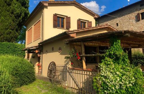 Monterchi House | Scenic Stay in Restored Retreat