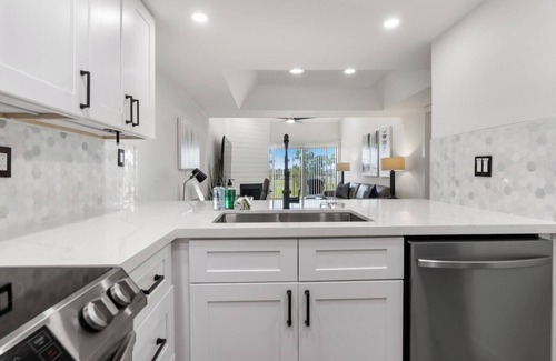 South Scottsdale Condo | Scottsdale Golf View – Fairway Views in Old Town!