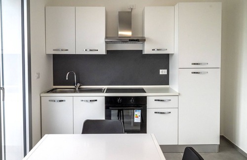 Ponte Rio Apartment | SE028 - Mondolfo, apartment on the first floor with balcony and air conditioning